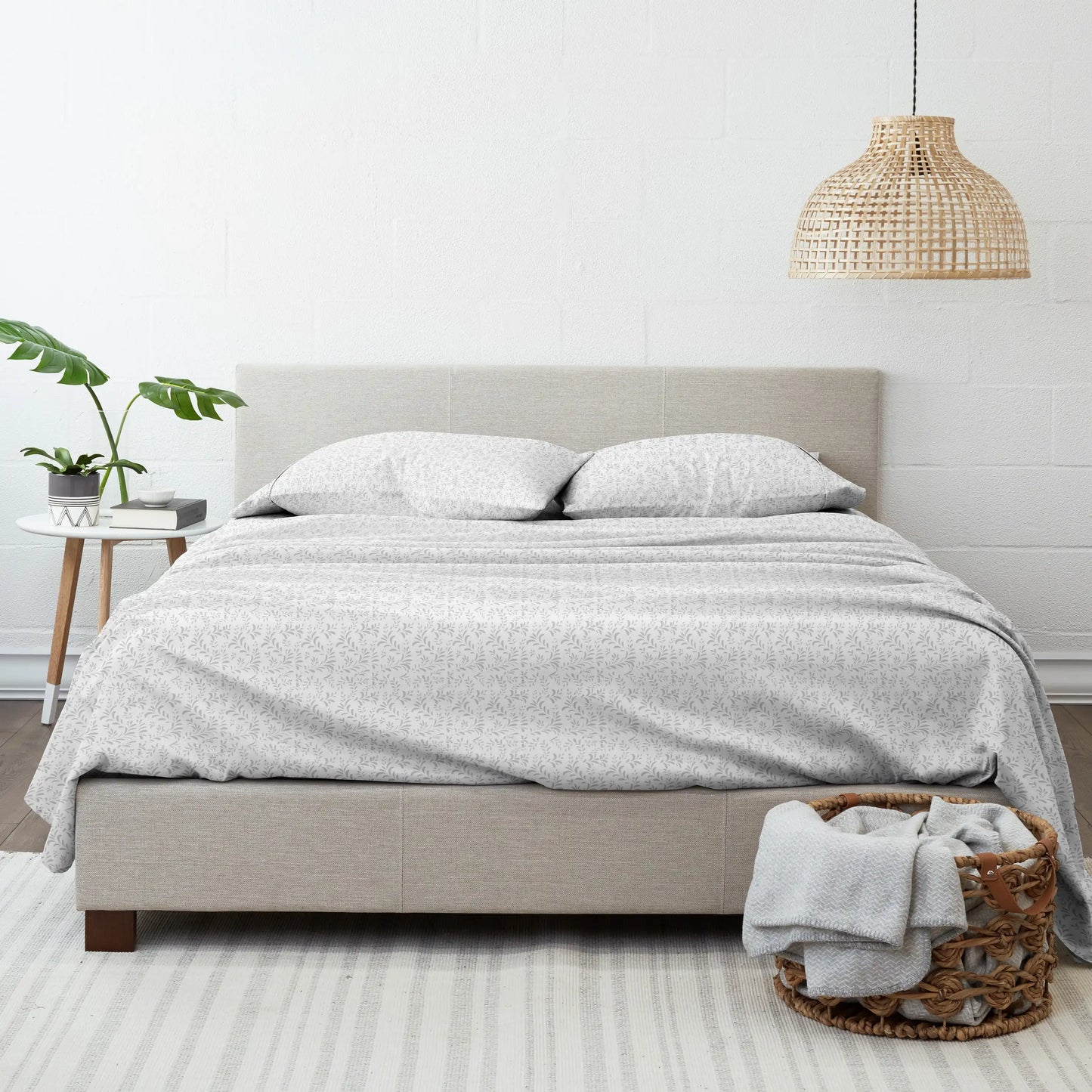 Microfiber Bed Sheets Set, Light Gray Vines,